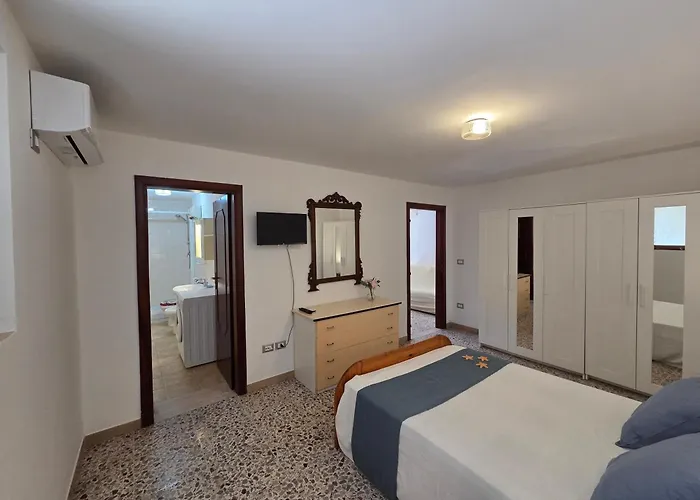 Orchidea Pt Silvi Apartment *